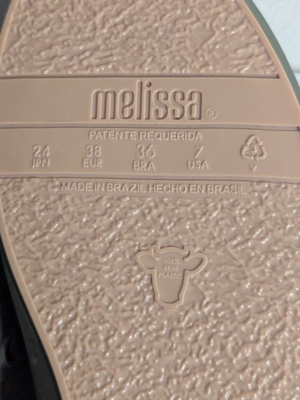 Melissa Ulitsa Slip-On Sneaker size 7